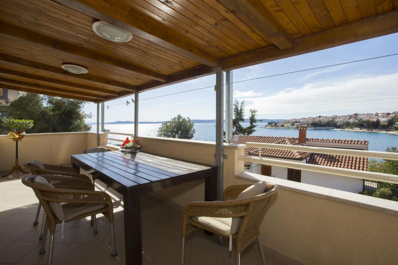 Apartments Gudelj Trogir Exterior foto
