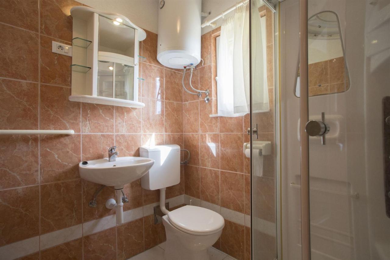 Apartments Gudelj Trogir Exterior foto